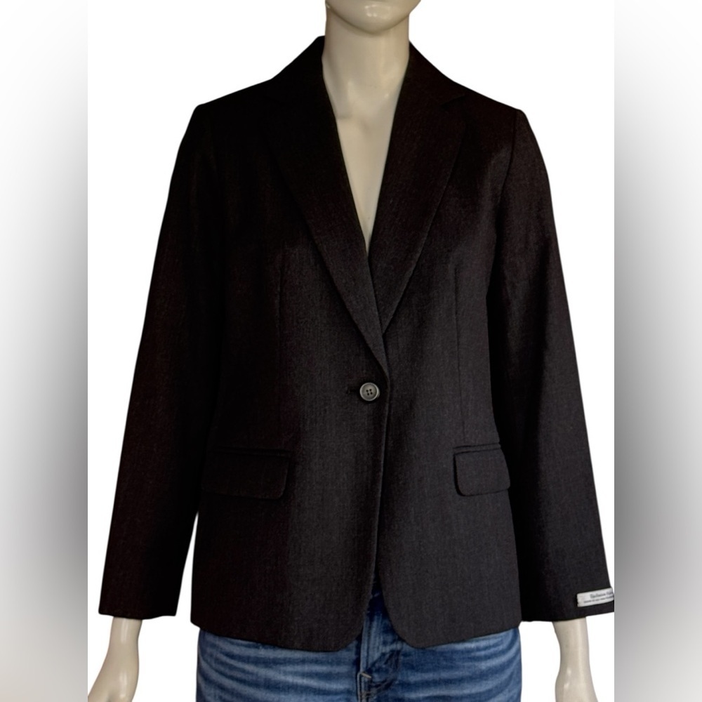 Pendleton Petite Blazer Virgin Wool Womens size 4 Black Single Button Pocket.